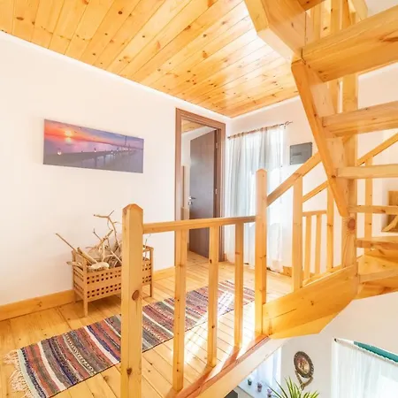 Bekiris Traditional Tatil Evi