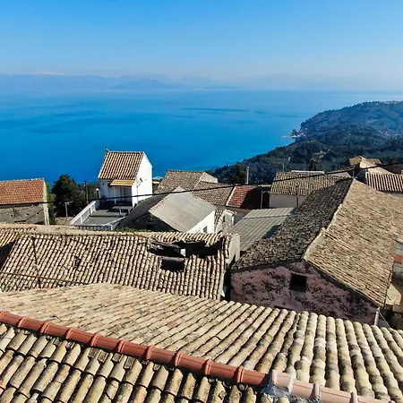 Bekiris Traditional Tatil Evi