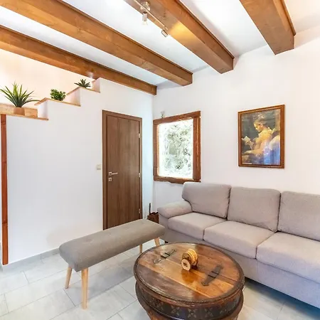 Bekiris Traditional Vakantiehuis